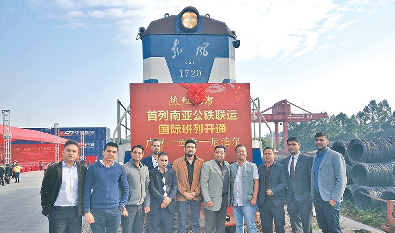 चीनबाट नेपाल लक्षित गुडेको मालबाहक रेल ल्हासा पुग्यो