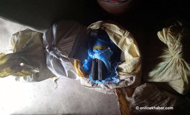 कैलालीको फूलबारीबाट ५० किलो चरेस बरामद, एकजना पक्राउ