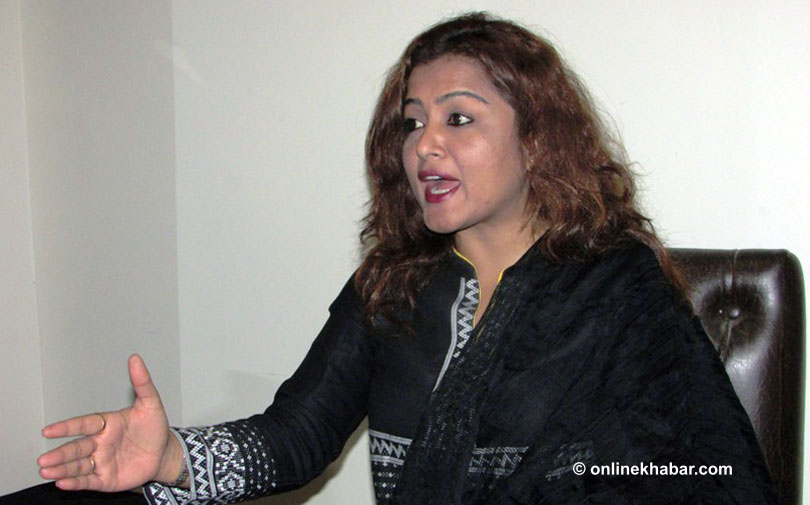 जिभ्रो फेर्दै हिँड्नेको पछि लाग्दिनँ: रेखा थापा