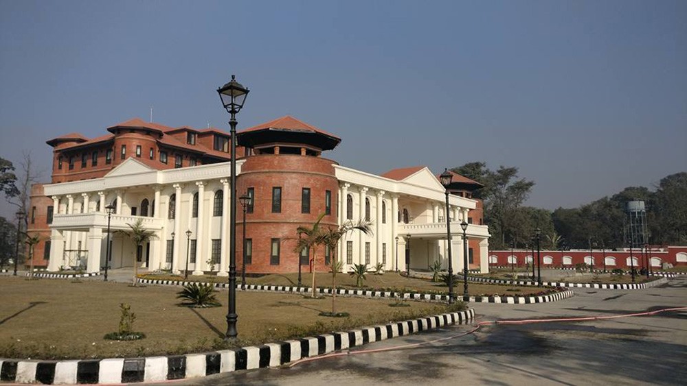 राष्ट्रपतिको नयाँ निवास : ‘रेड एन्ड हवाइट’