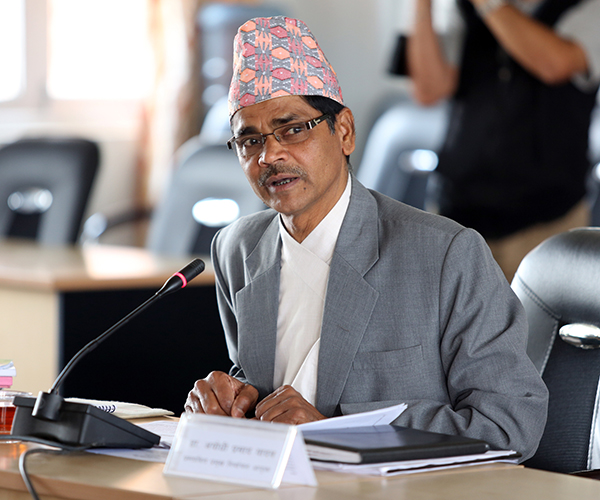 २० वर्ष चुनाव नहुँदा चुप लाग्ने अनि मतपरिणामको लागि दश दिन कुर्न नसक्ने?- आयुक्त यादव