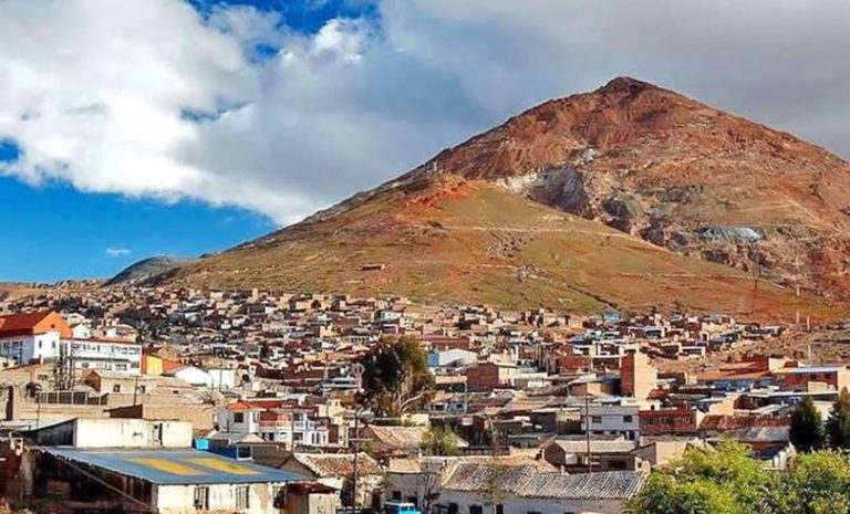 यो हो मान्छे खाने पहाड, अहिलेसम्म ८० लाख मरिसके