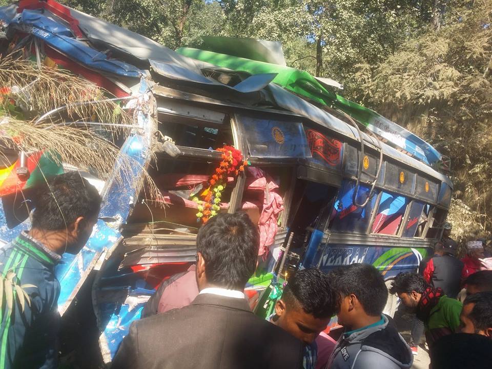 जन्ती बोकेको बस दुर्घटना