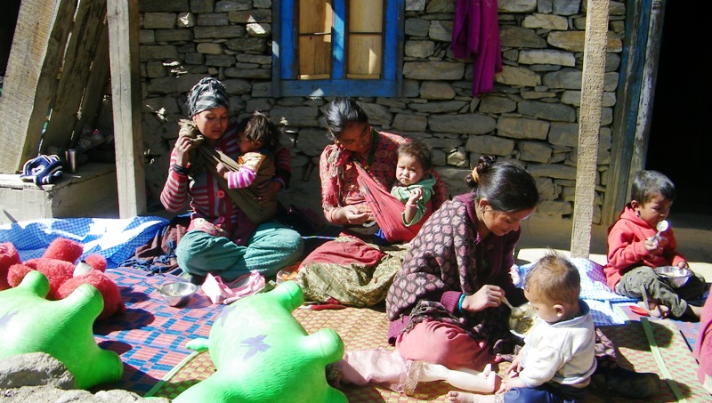 धामीझाँँक्रीले पठाउन थाले विरामीलाई अस्पतालमा