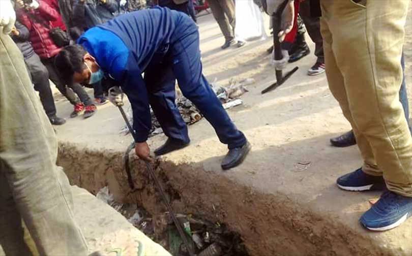 महिनाको दुई दिन सडक सरसफाइका लागि छुट्टयाए —मुख्यमन्त्री शाहीले