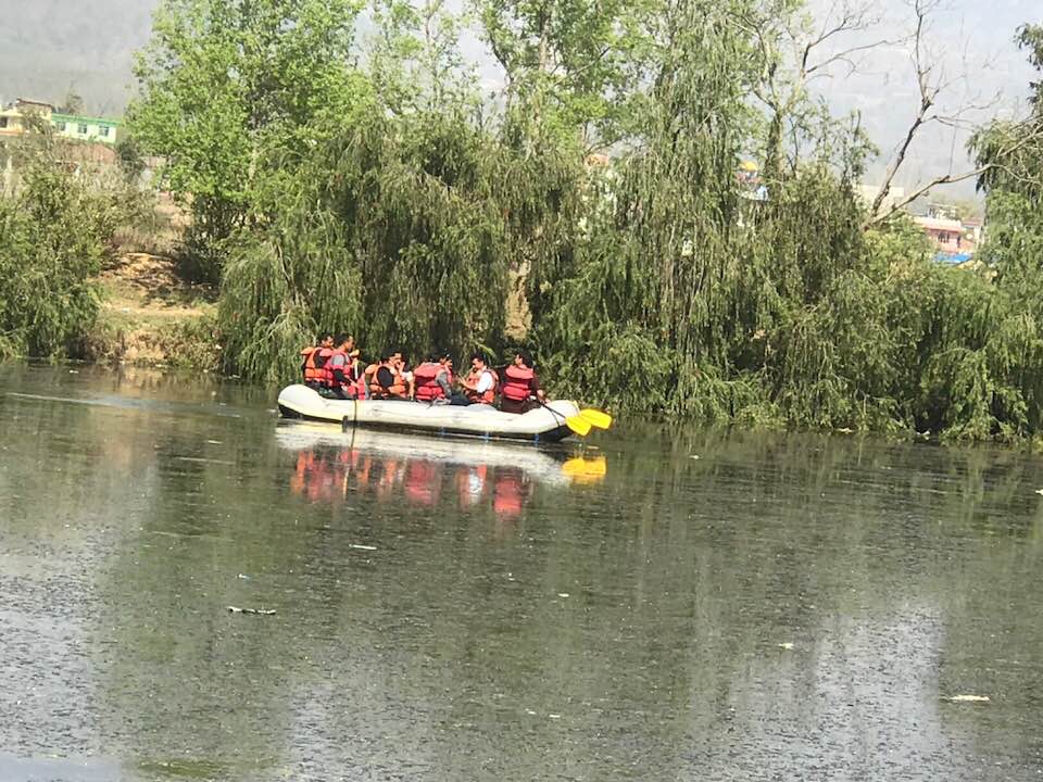 बुलबुलेमा नौका विहार शुरु