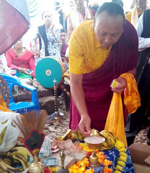 सुर्खेतमा धुमधामका साथ मनाइयो २६४२औं बुद्ध जयन्ती (फोटो फिचर)