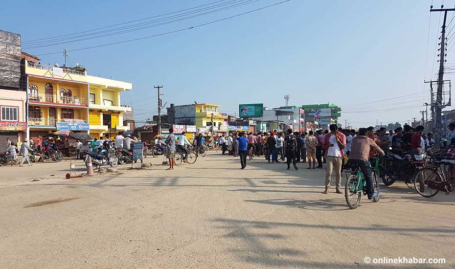 प्रदेश ७ राजधानी विवादः धनगढीमा आमहडताल