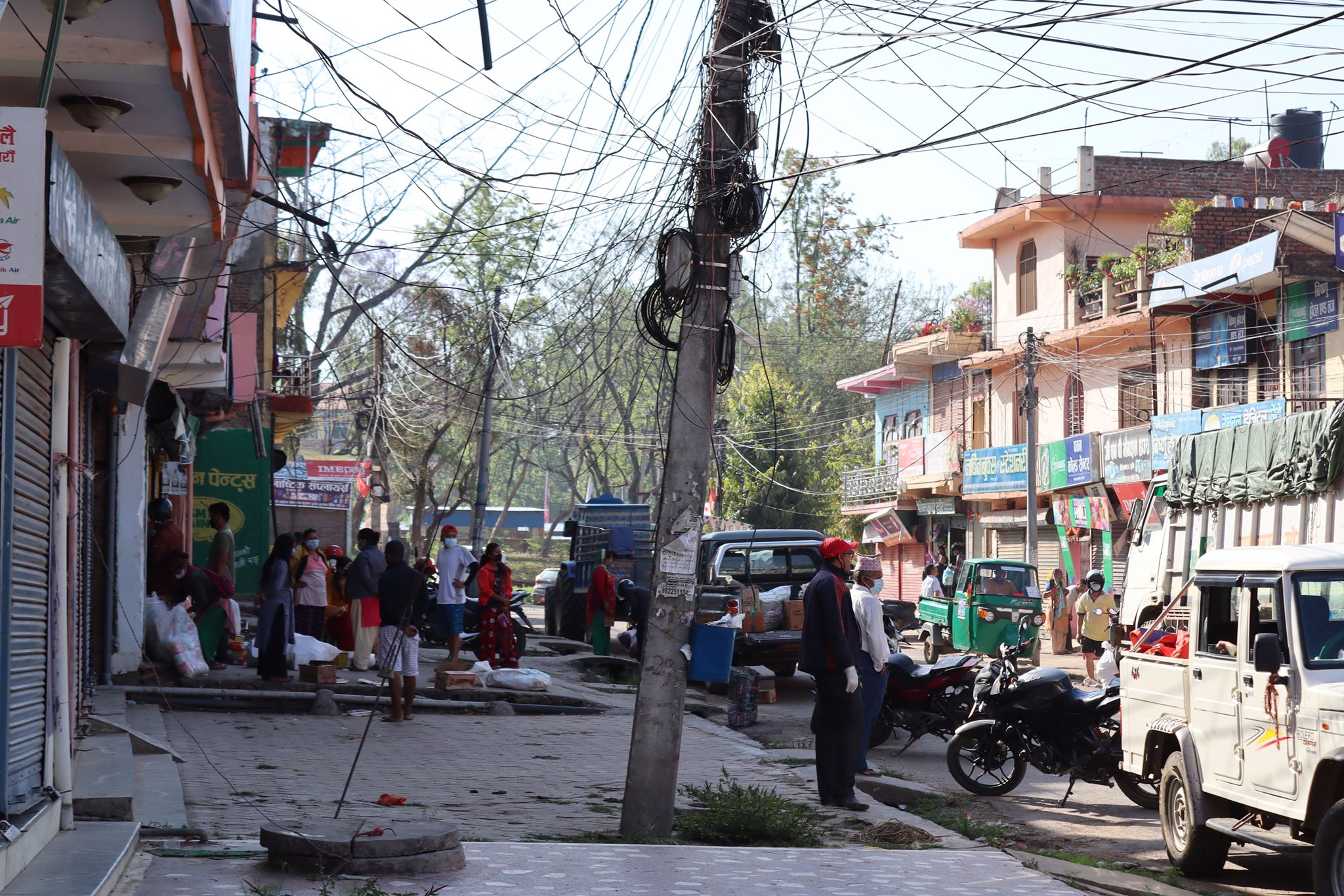कर्णाली प्रदेशको राजधानी वीरेन्द्रनगरमा लकडाउन अनुगमन फितलो (भिडियो सहित)