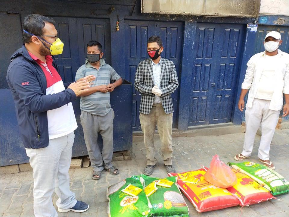 कर्णालीका बेखर्चीहरुलाई खाद्यान्न सहयोग