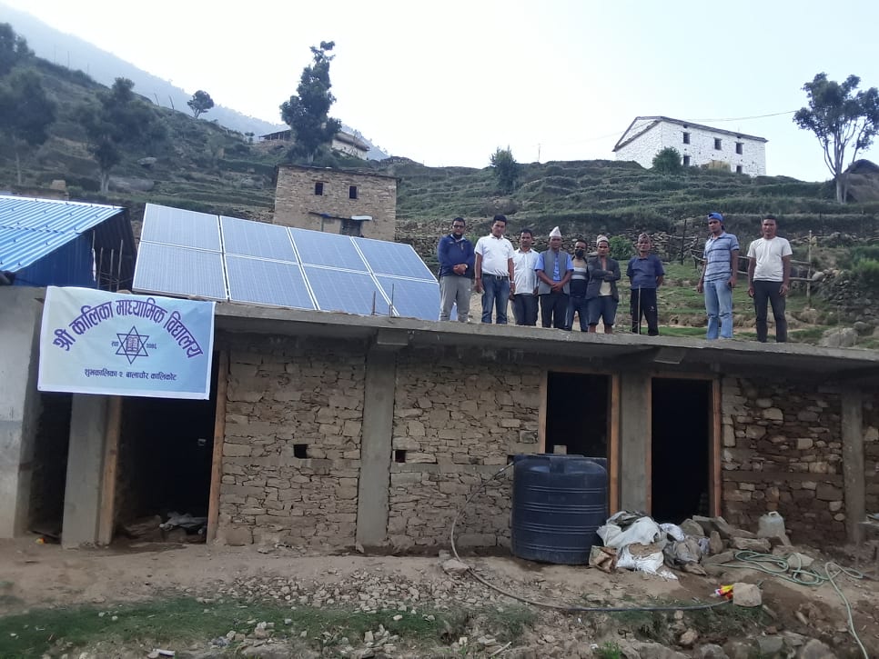चौलागाईको पहलमा विद्यालय र स्वास्थ्य संस्थामा सोलार जडान