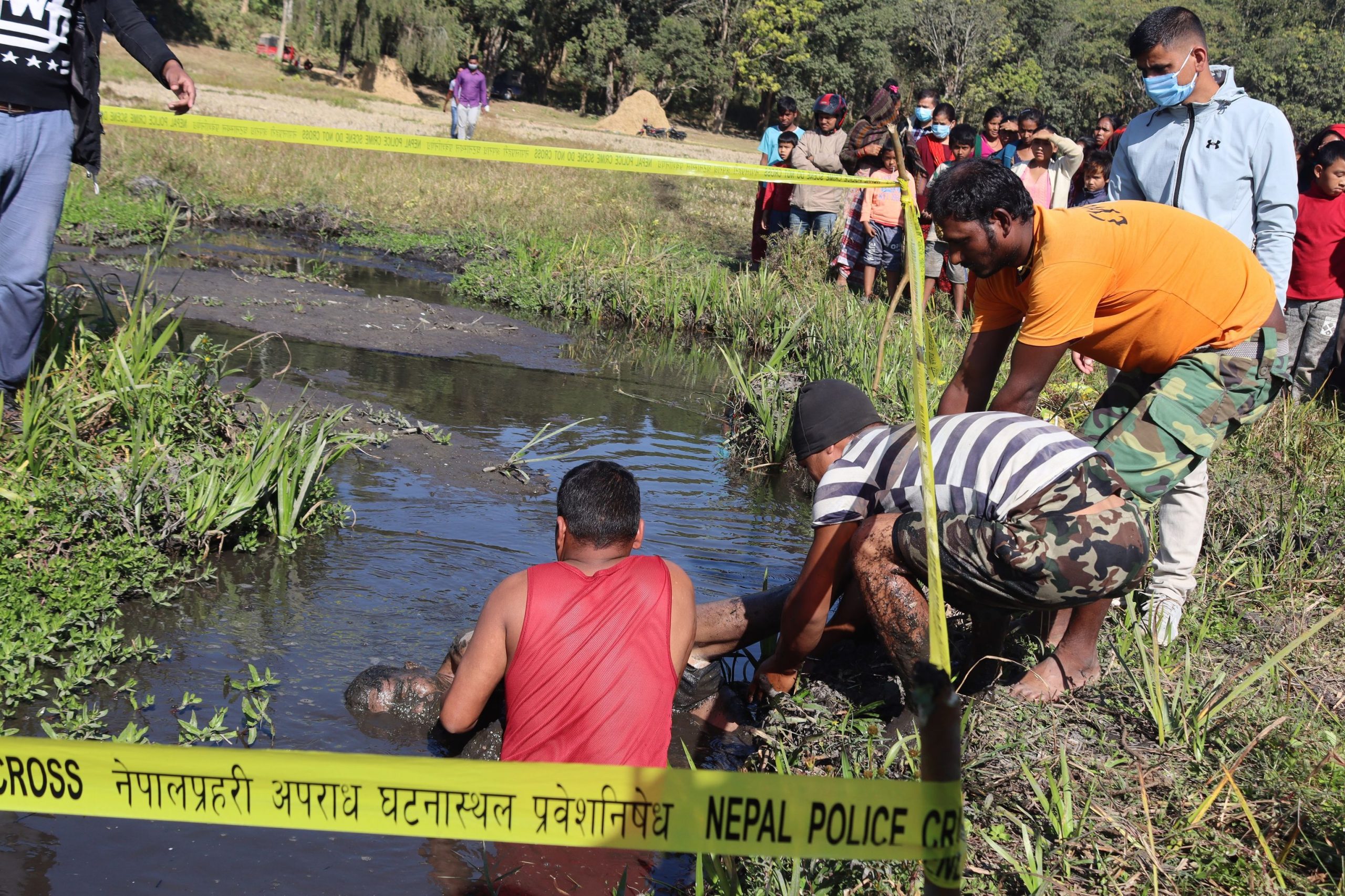 माछा मार्न जादा हाँडी (दलदल)मा डुबेर मृत्यु