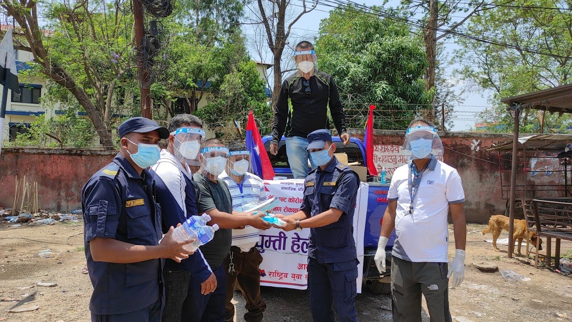 राष्ट्रिय यूवा संघको घुम्ती हेल्प डेक्स (भिडियो सहित)