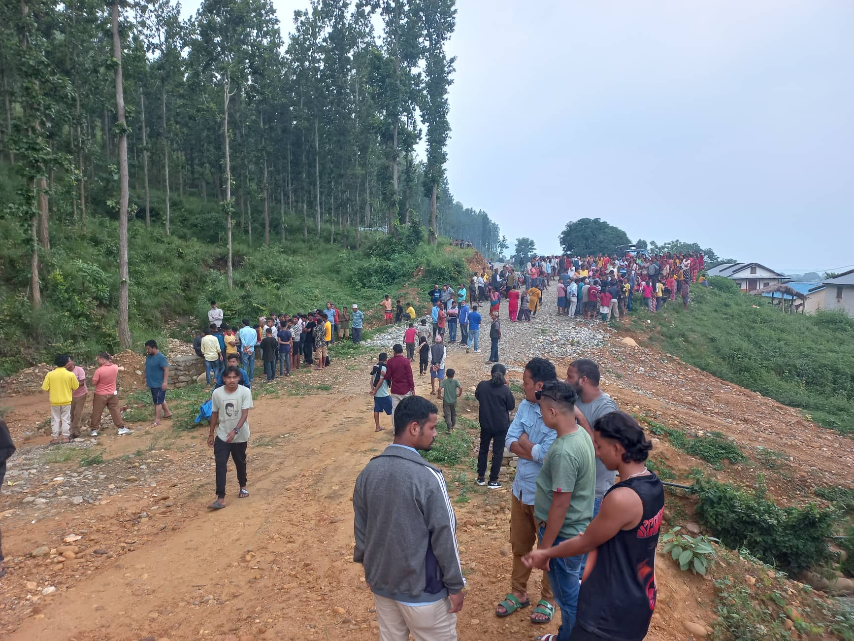 रोशन जि.सीको हत्यामा संलग्न पांचजना  बिरुद्ध किटानी जाहेरी,अन्य आठ जना समेत  रहेको आशंका