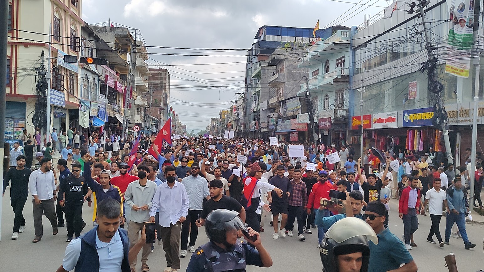 जेनजी प्रदर्शनमा मृत्यु हुनेको संख्या ३४ पुग्यो, हजारौं घाइते